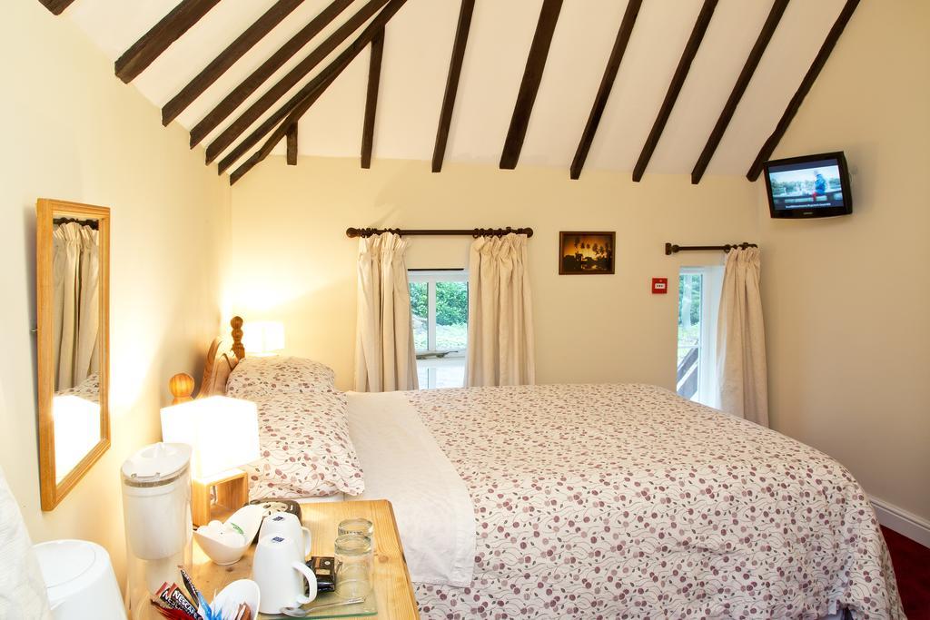 Detling Coachhouse Bed and Breakfast Maidstone Exteriör bild