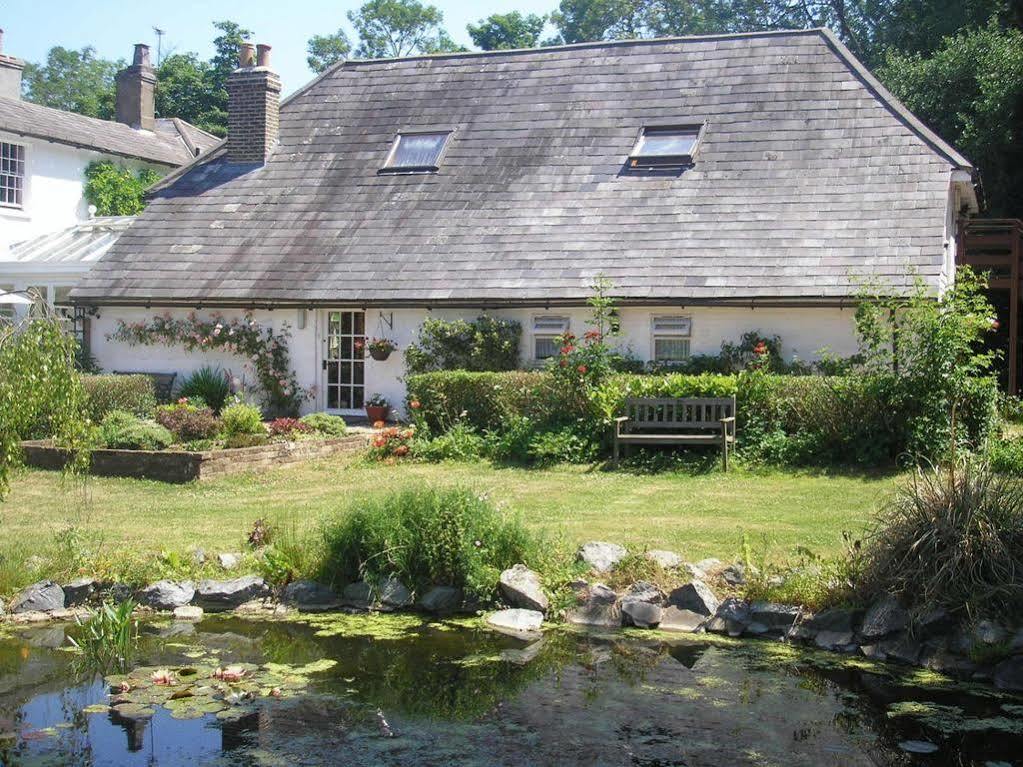 Detling Coachhouse Bed and Breakfast Maidstone Exteriör bild