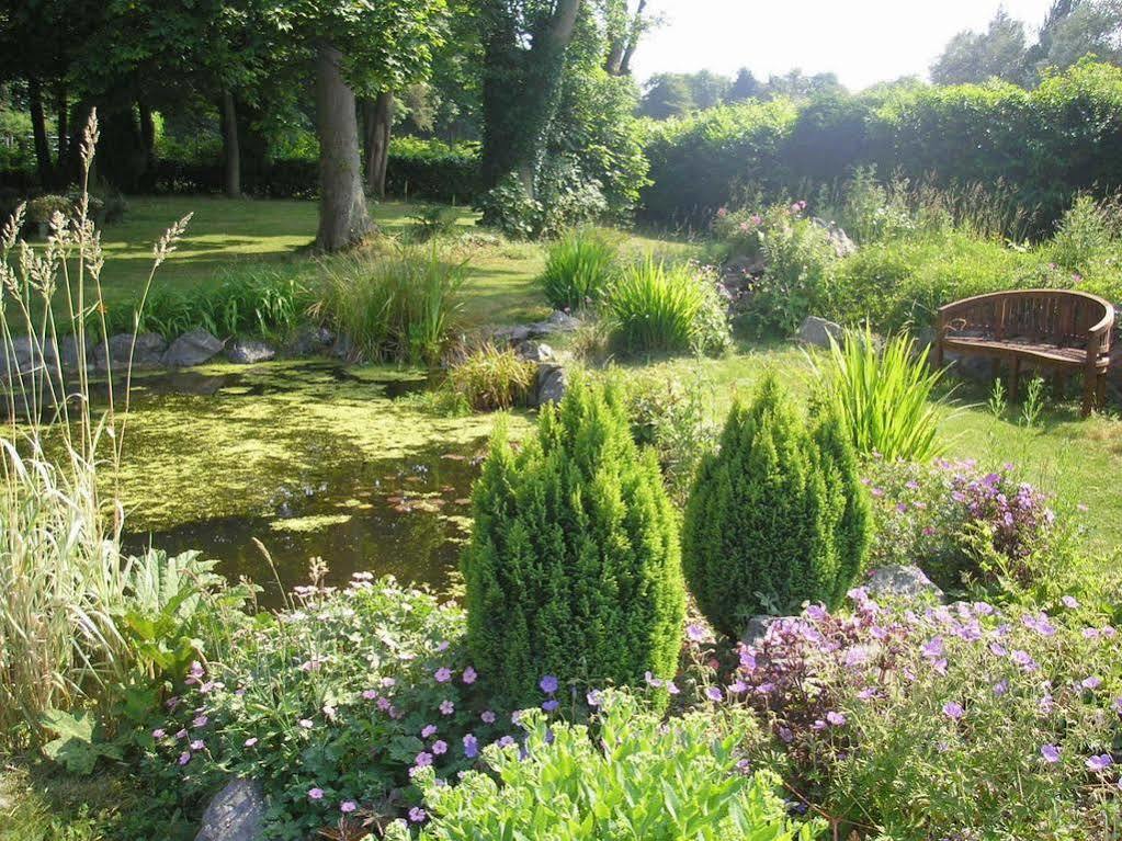 Detling Coachhouse Bed and Breakfast Maidstone Exteriör bild