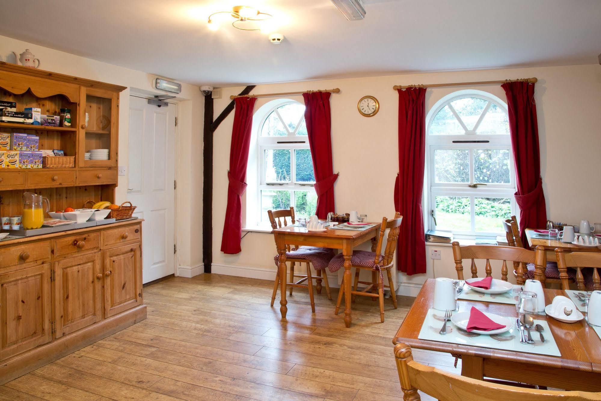 Detling Coachhouse Bed and Breakfast Maidstone Exteriör bild