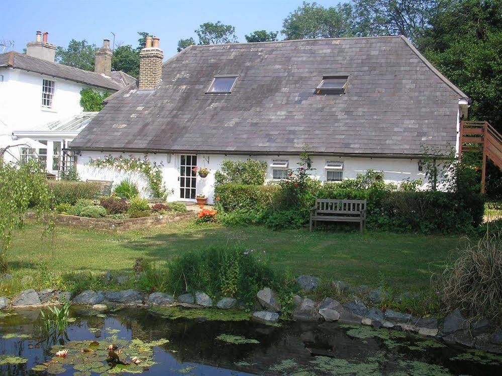 Detling Coachhouse Bed and Breakfast Maidstone Exteriör bild