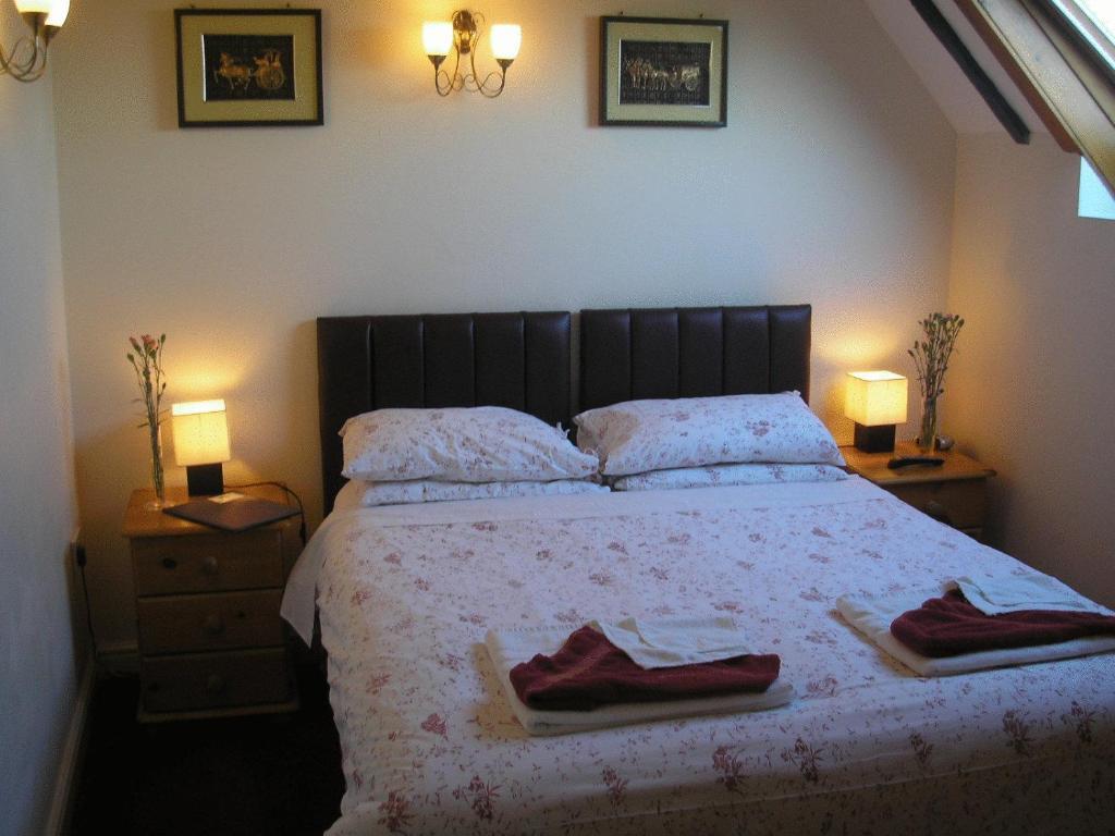 Detling Coachhouse Bed and Breakfast Maidstone Exteriör bild